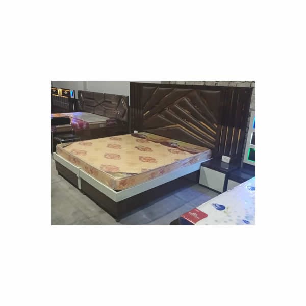 Modern Brown Designer Oak Wood Bed, For Bedroom